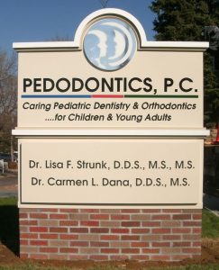 custom monument sign with dimensional letters